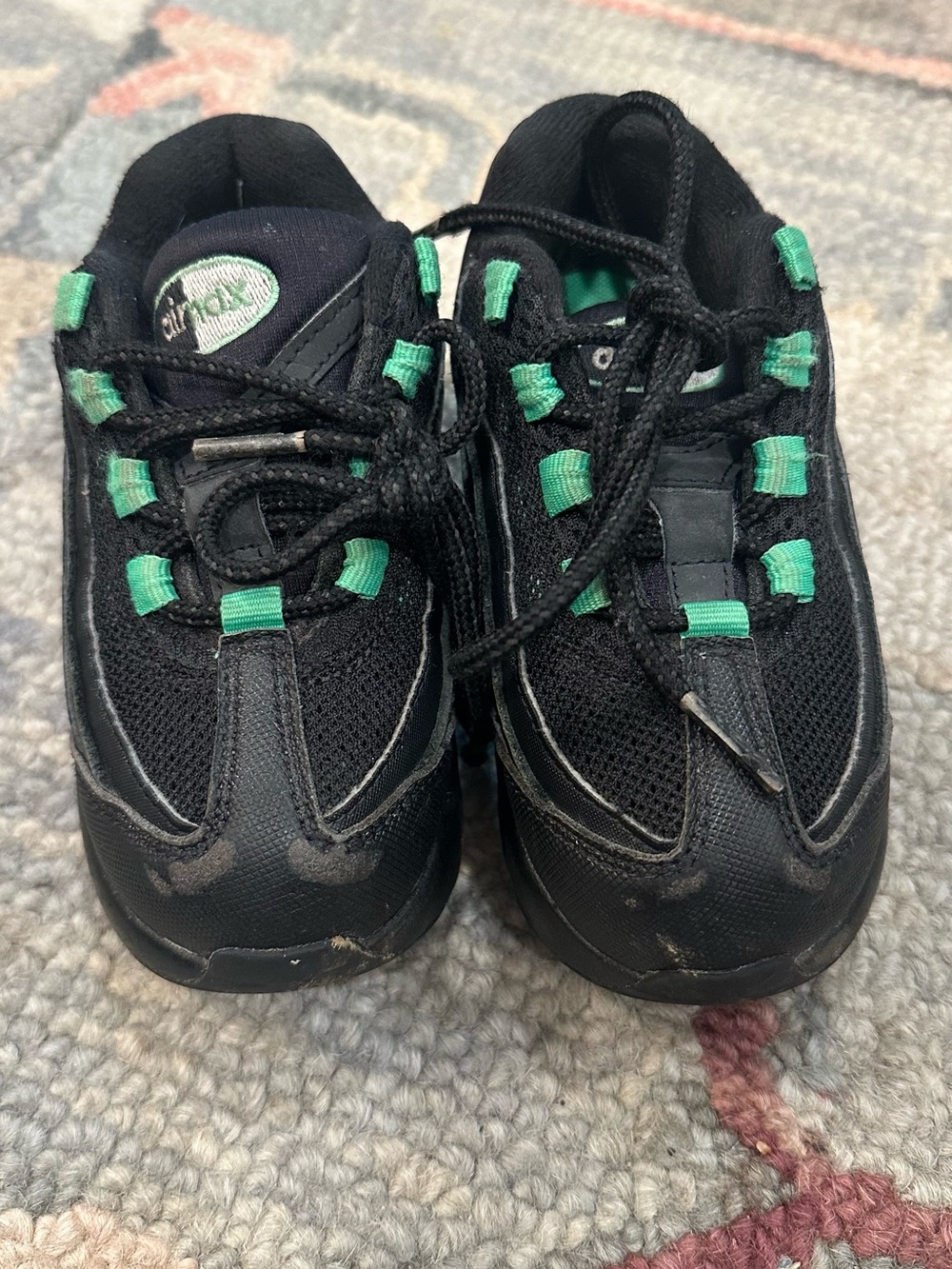 Nike air max Kids Black and Mint Athletic Shoes